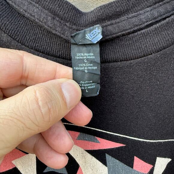 The Wombats Triangles Indie Rock Band black T-shirt Size Large - Picture 3 of 5